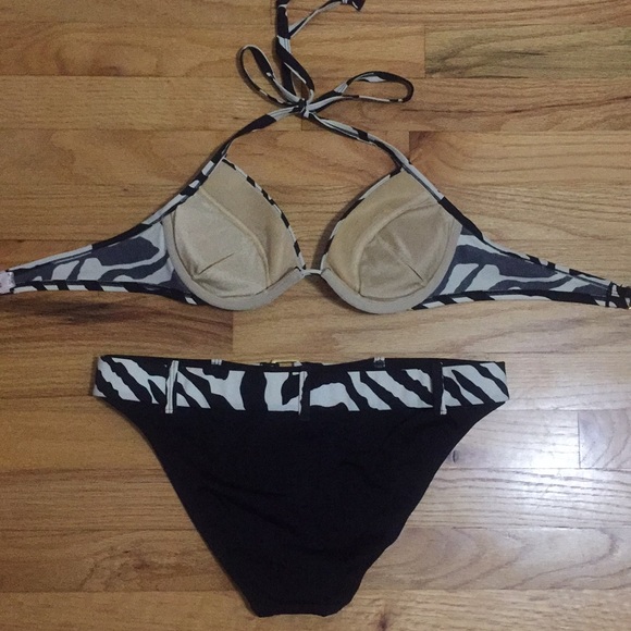 VS Zebra Bikini - Picture 4 of 5